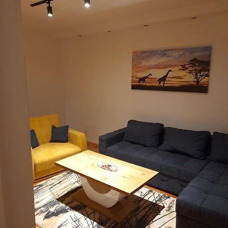 Holiday Apartaments 2 Ni 외부 사진