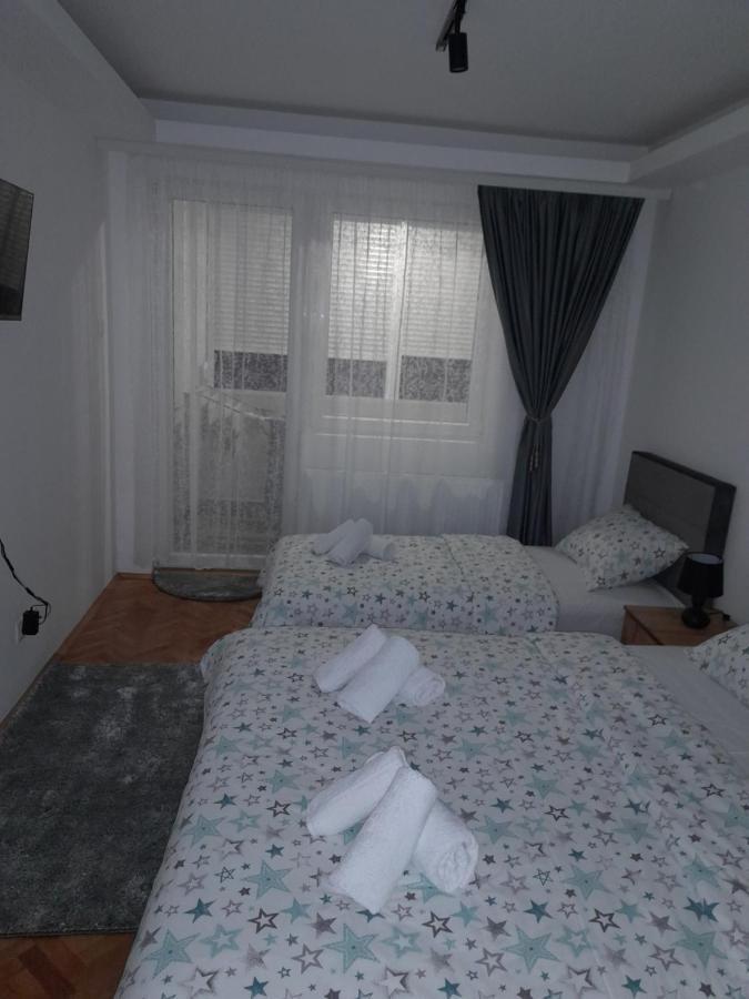 Holiday Apartaments 2 Ni 외부 사진
