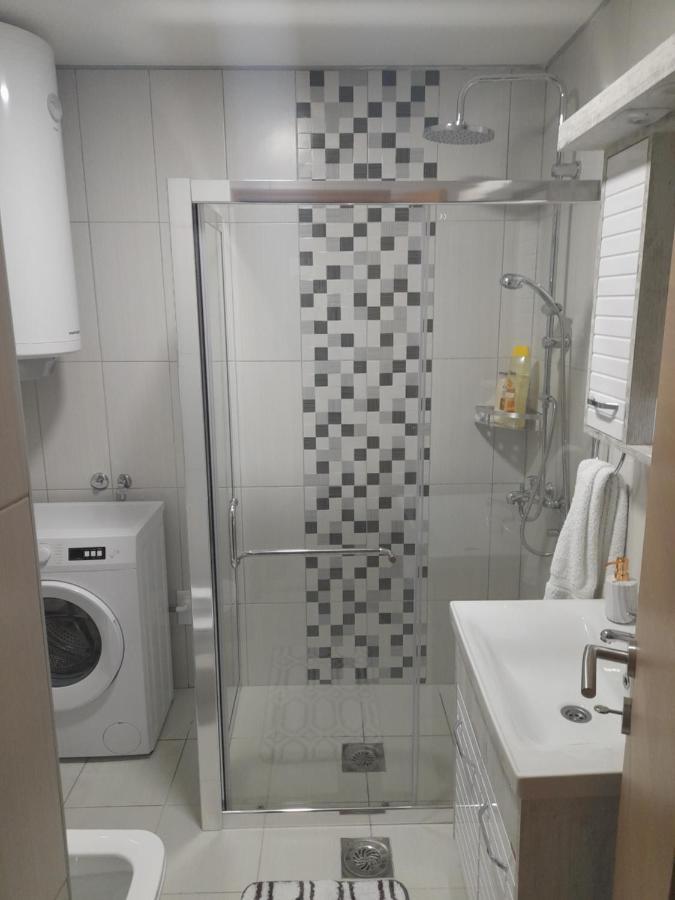 Holiday Apartaments 2 Ni 외부 사진