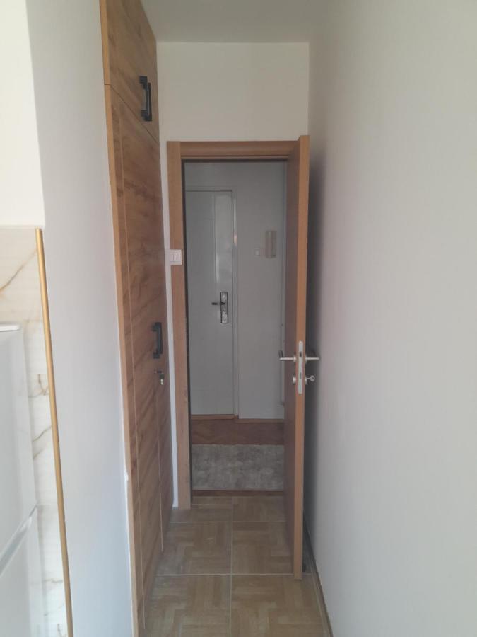 Holiday Apartaments 2 Ni 외부 사진