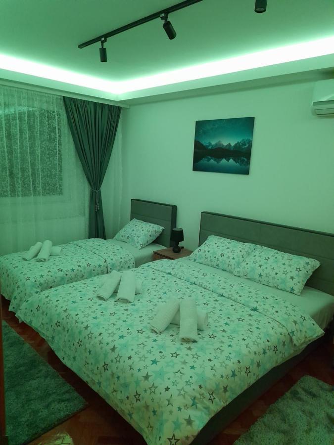 Holiday Apartaments 2 Ni 외부 사진
